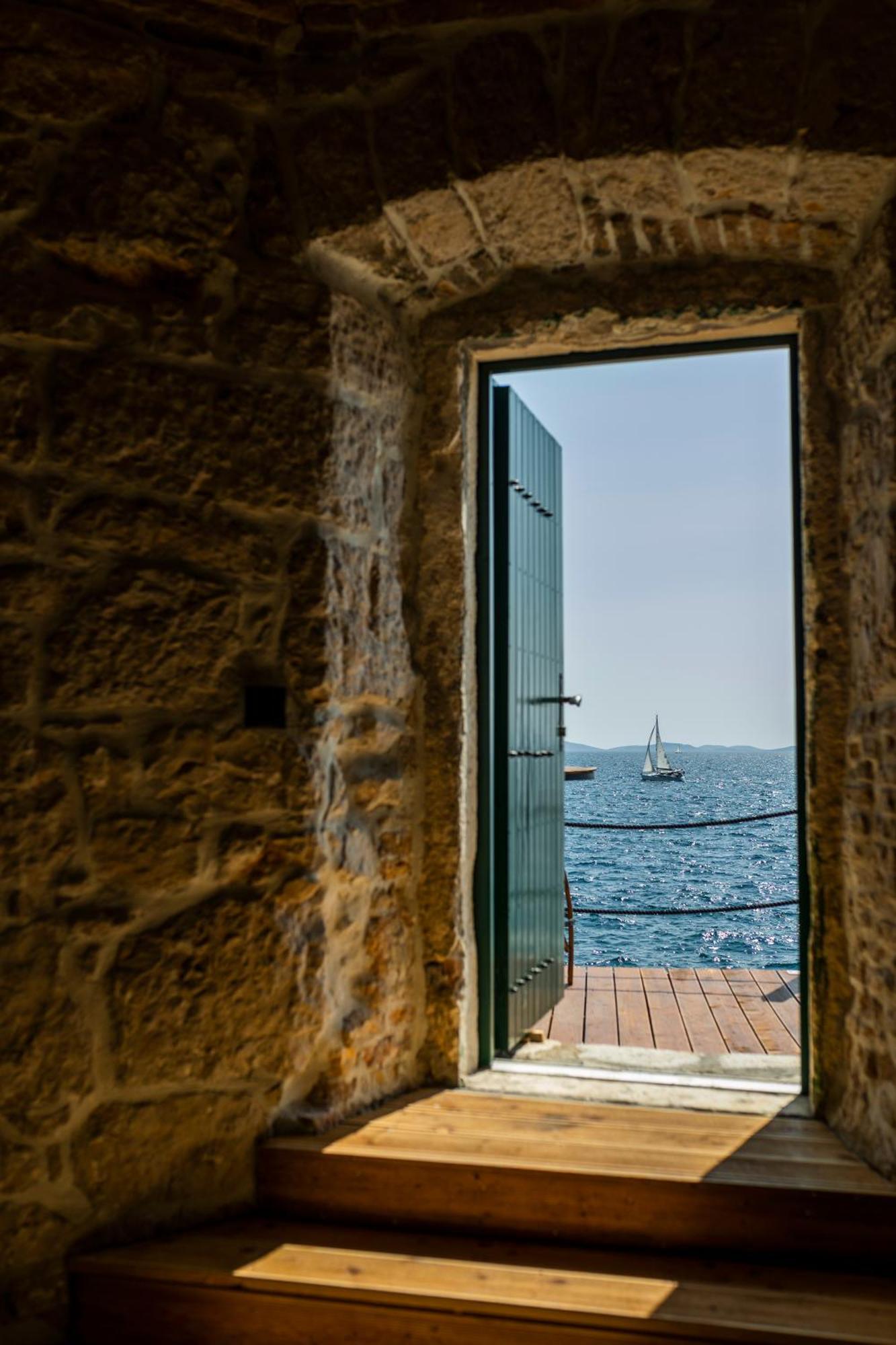 Ryanair'S Urban Flat In Zadar-Kolovare Beach Exterior photo